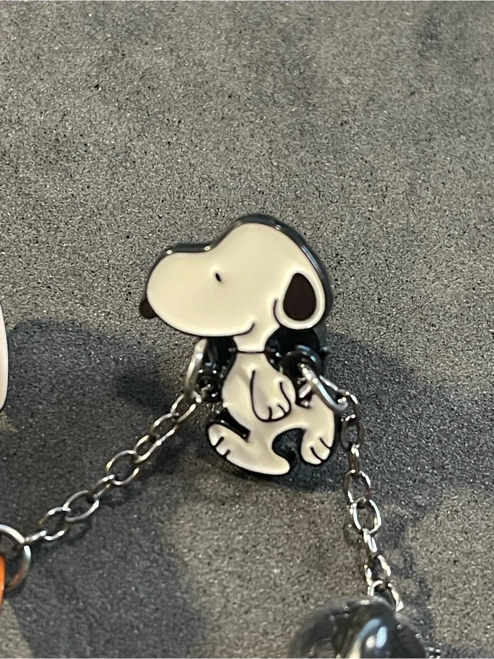 3-Piece; Charlie Brown, Snoopy and Woodstock Chain Brooch Pin- NEW